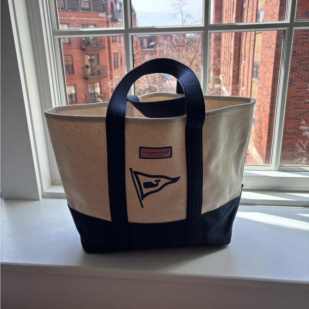 Vineyard Vines Canvas Tote Bag